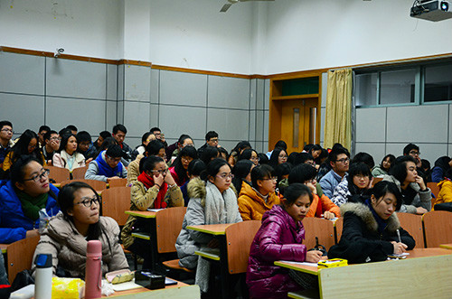 学院正面